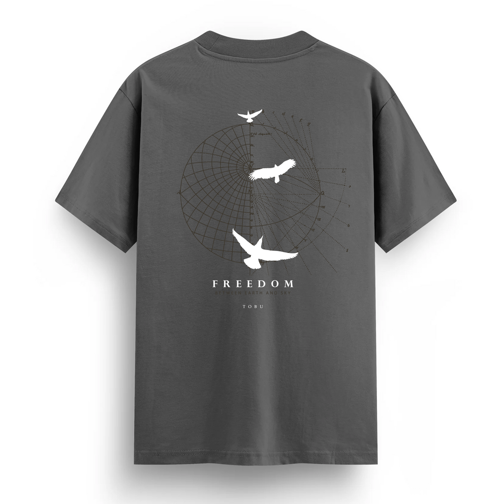 Regular T-shirt / Freedom