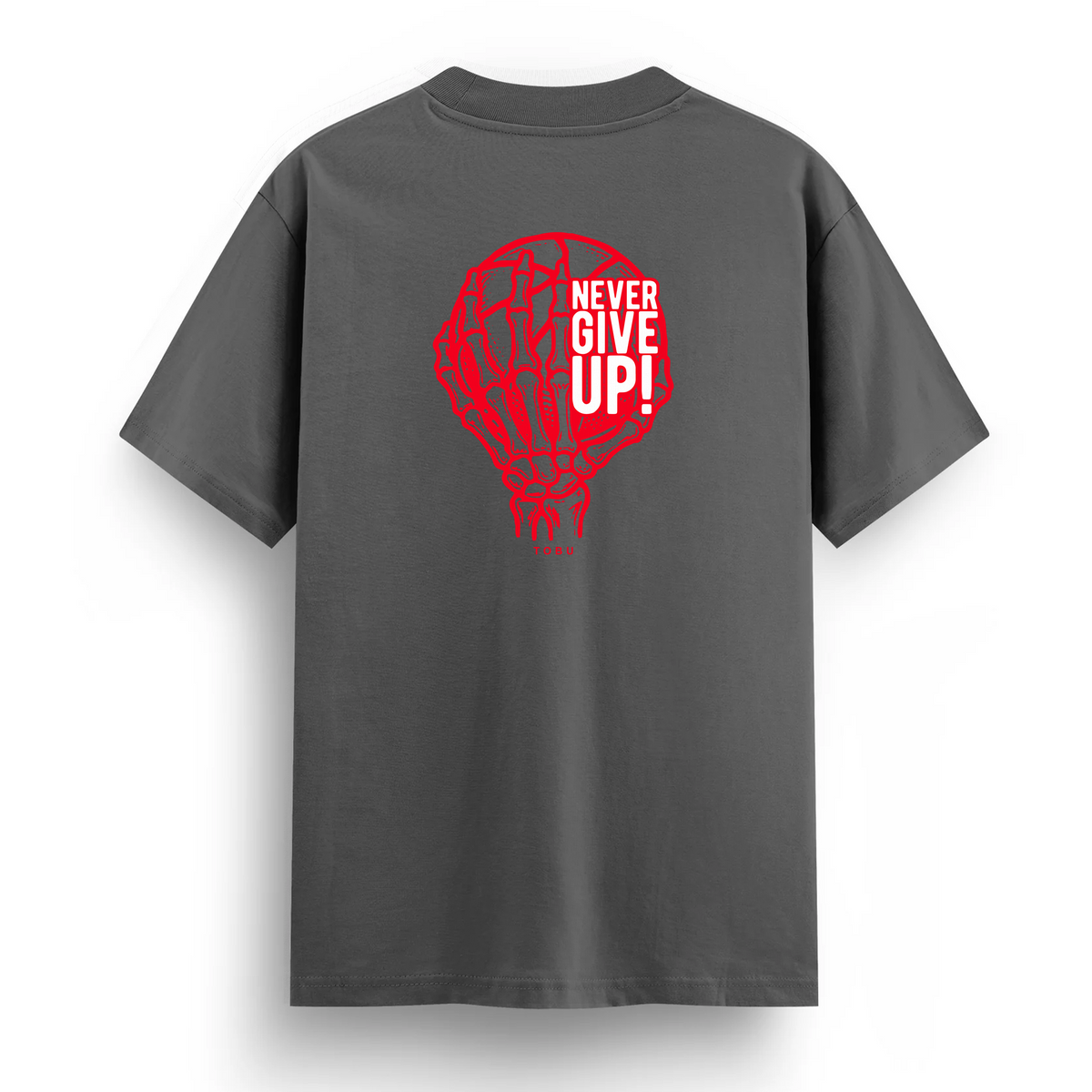 Regular T-shirt / Never GIVE UP