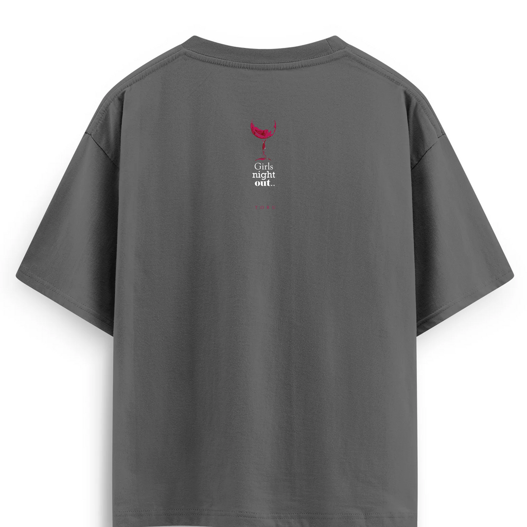 Oversize T-shirt / Tobu Studio / Girls Night