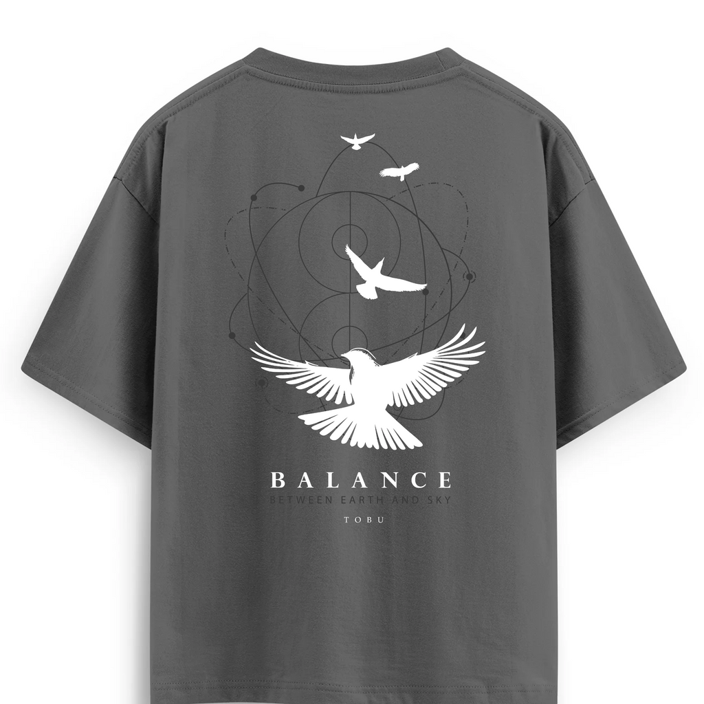 Oversize T-shirt / Instinct  / Balance