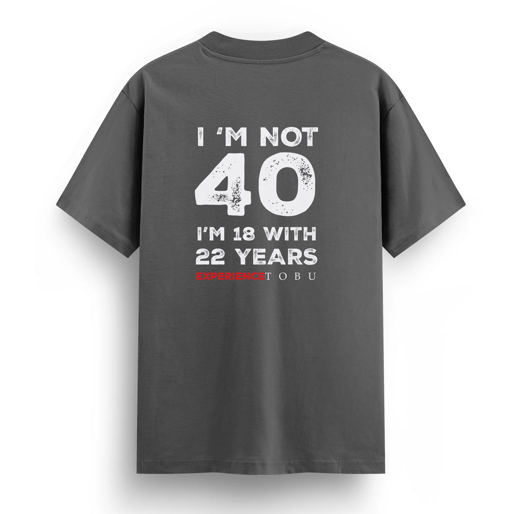 Regular T-shirt / Not 40