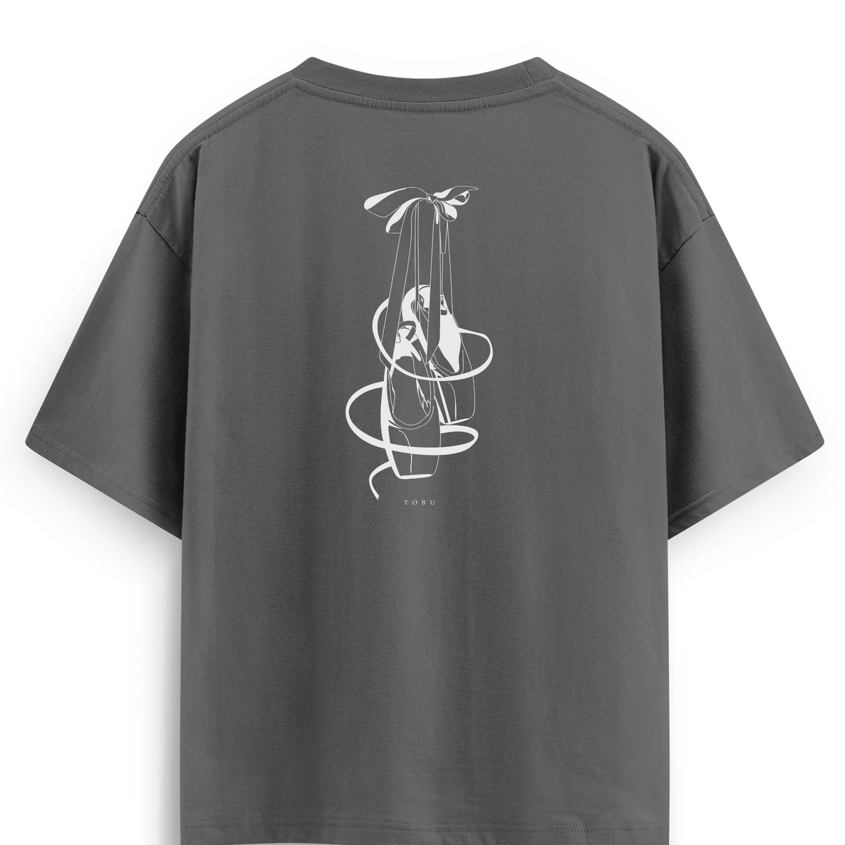 Oversize T-shirt / Tobu Studio / Balerin