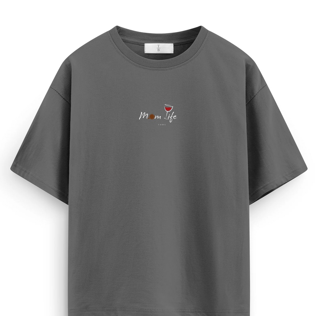Oversize T-shirt / Tobu Studio / Mom Life