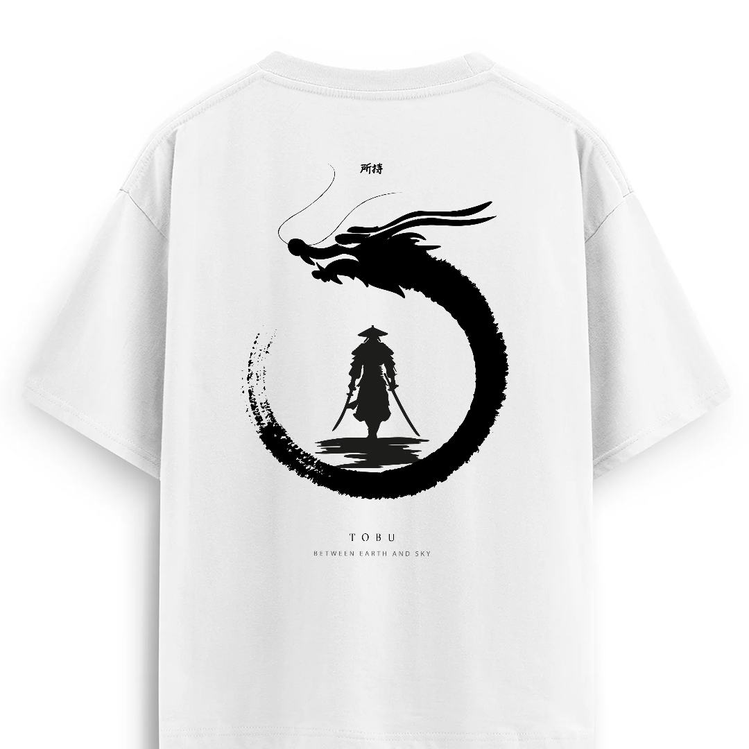 Oversize T-shirt / Instinct  / Dragon Master