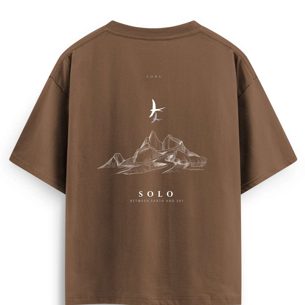 Oversize T-shirt / Instinct / Solo