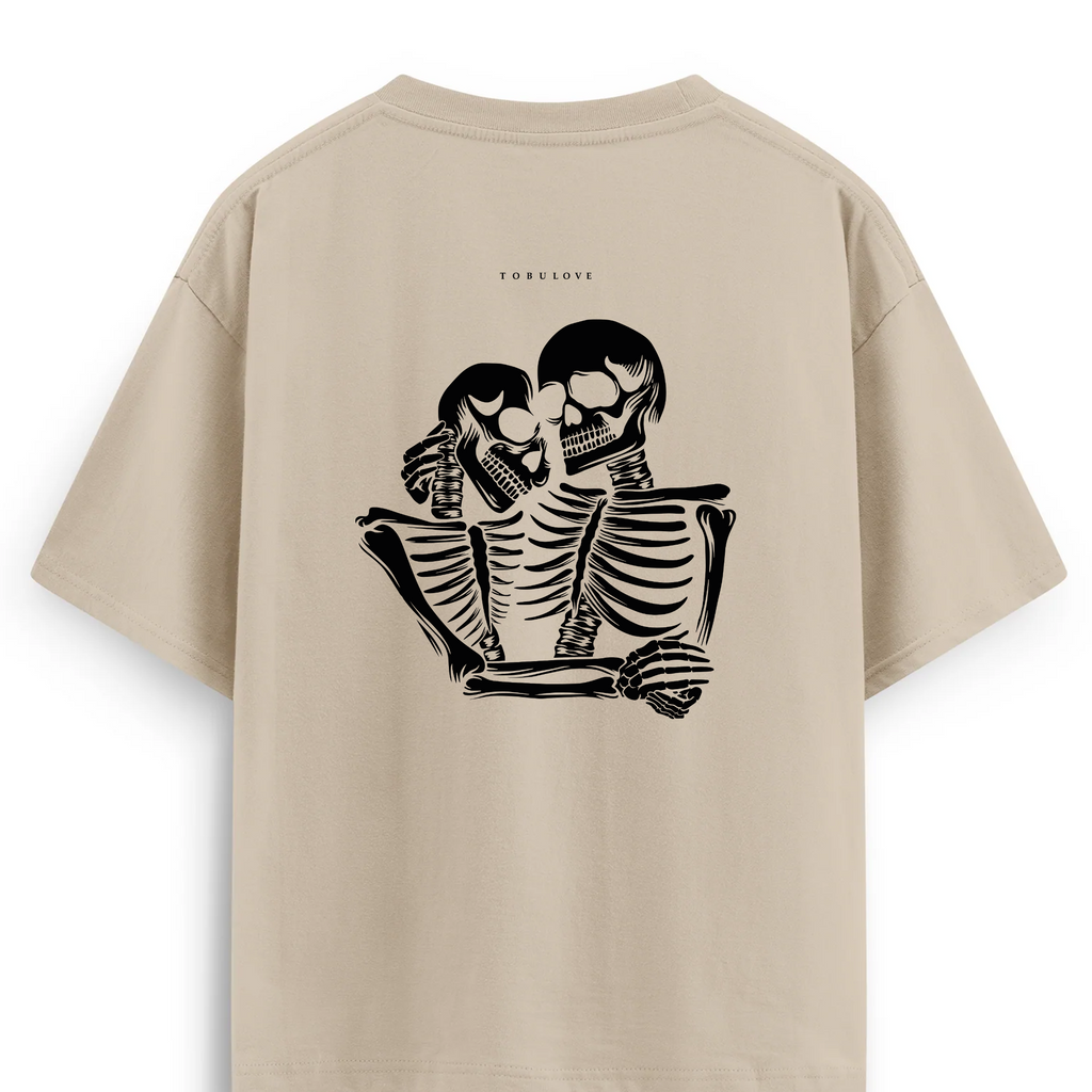 Oversize T-shirt / Tobu Studio / TobuLove