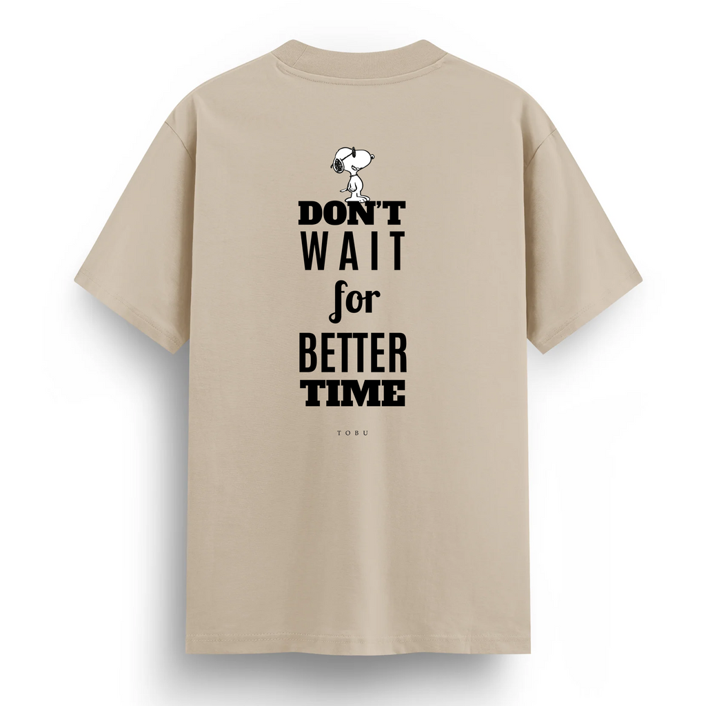 Regular T-shirt / Don't Wait