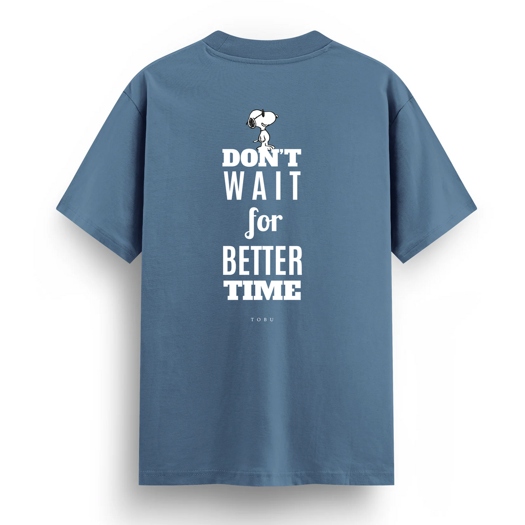 Regular T-shirt / Don't Wait
