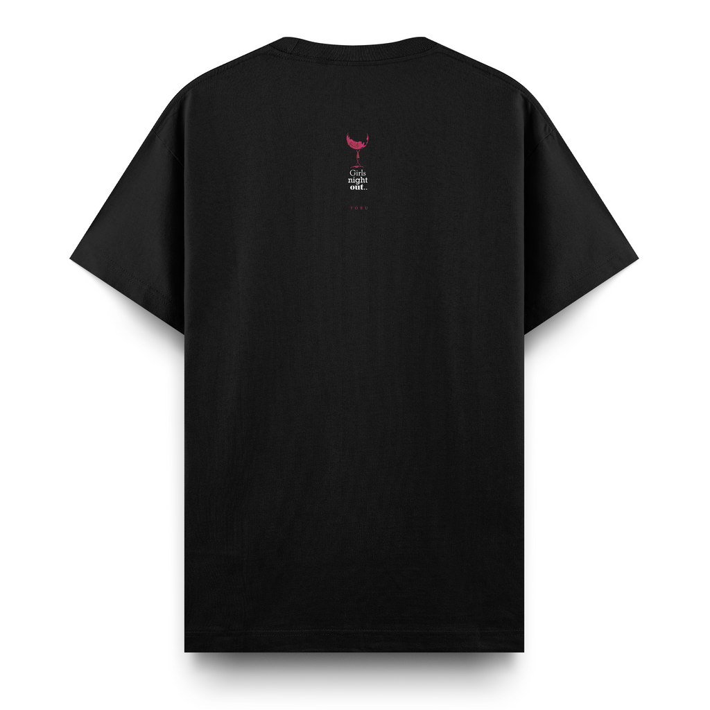 Regular T-shirt / Girls Night Out