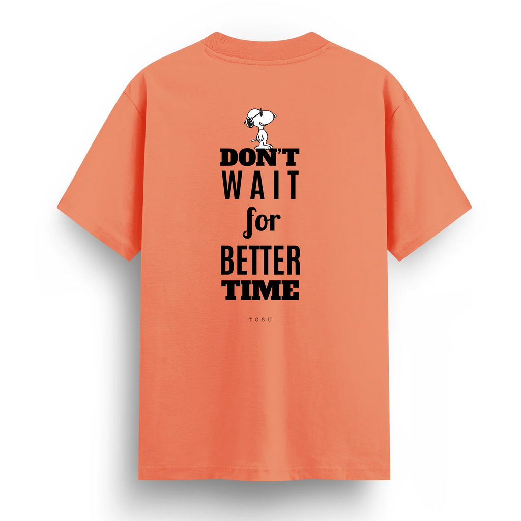 Regular T-shirt / Don't Wait