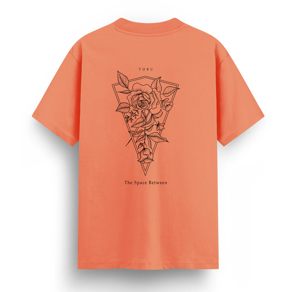 Regular T-shirt / Silent Bloom