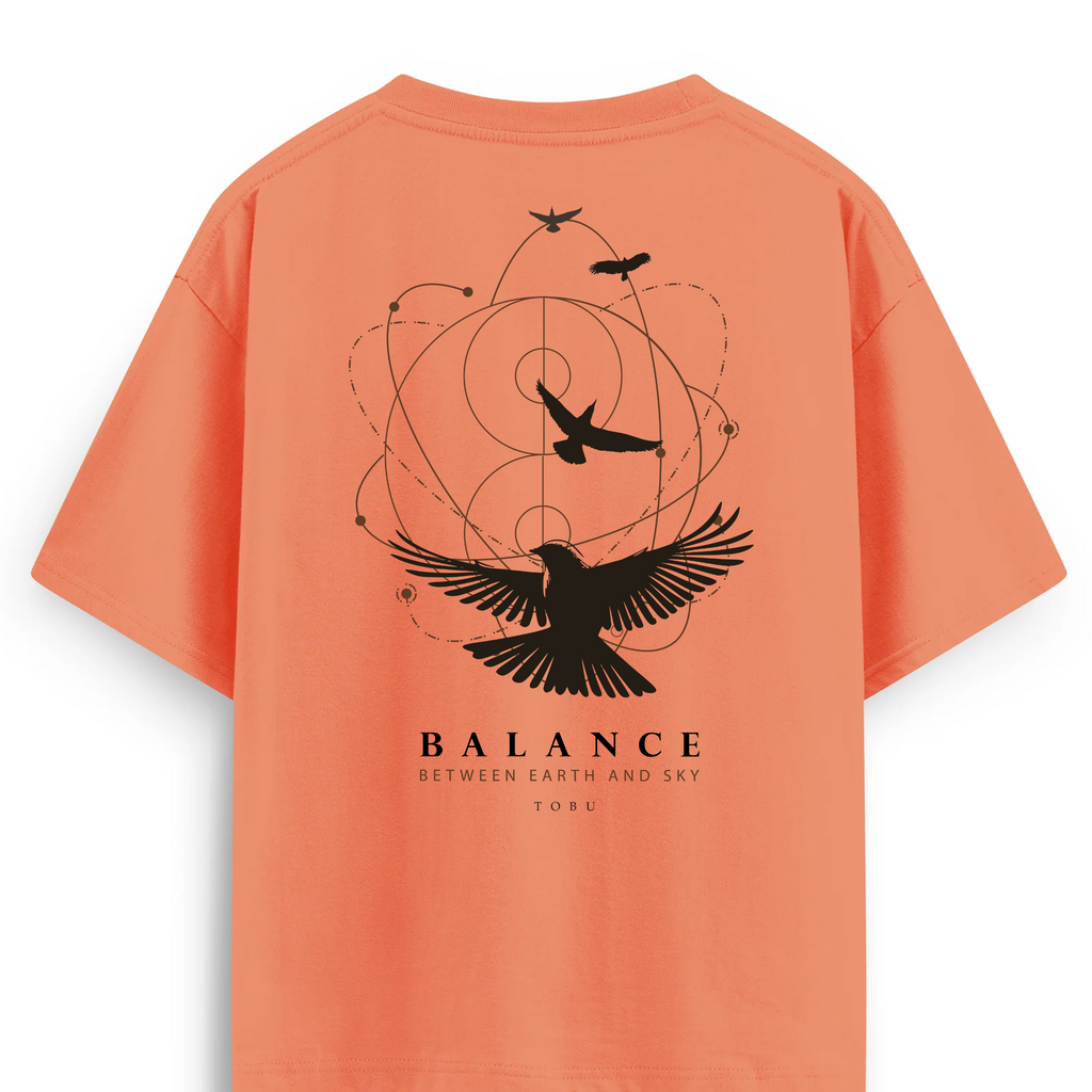 Oversize T-shirt / Instinct  / Balance