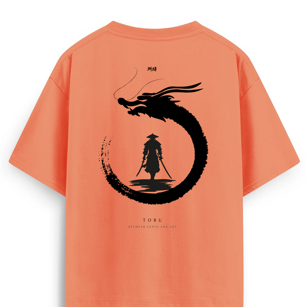 Oversize T-shirt / Instinct  / Dragon Master