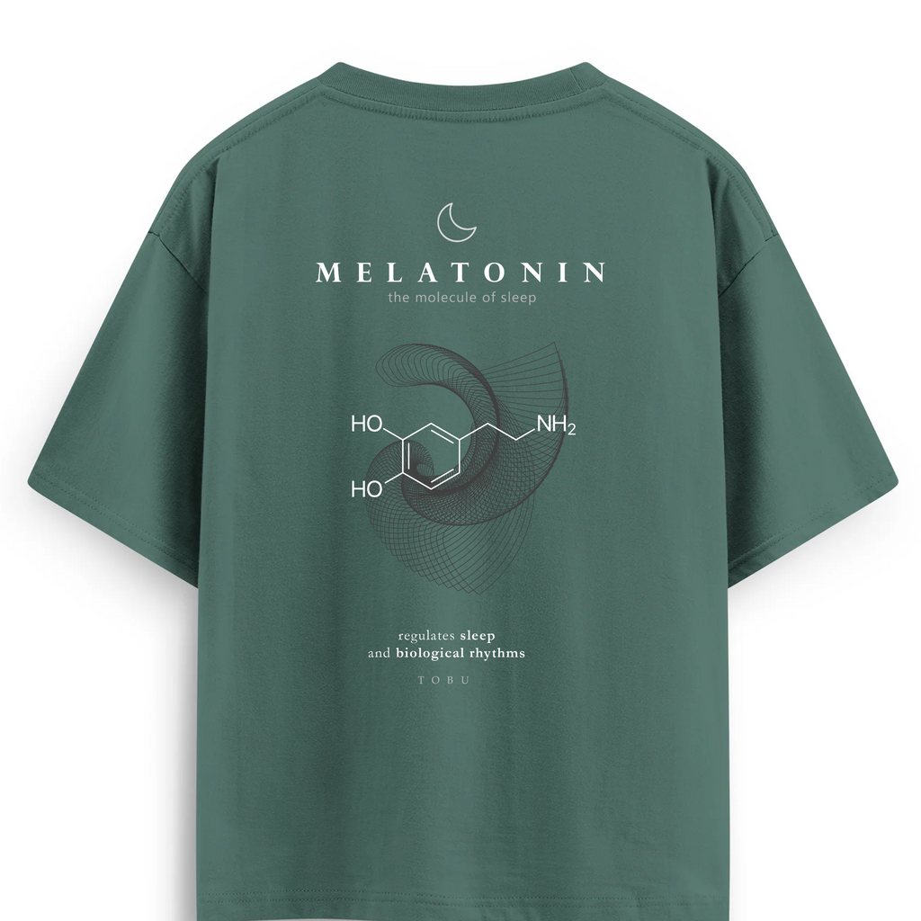 Oversize T-shirt / Instinct  / Melatonin