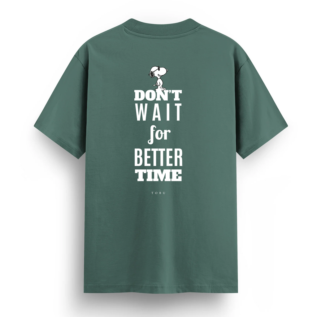 Regular T-shirt / Don't Wait